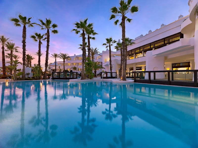 H10 Estepona Palace